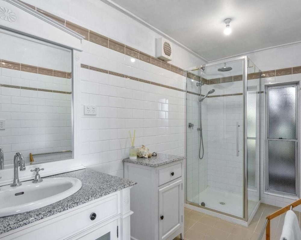 фото LONGUSTINE - Pet Friendly