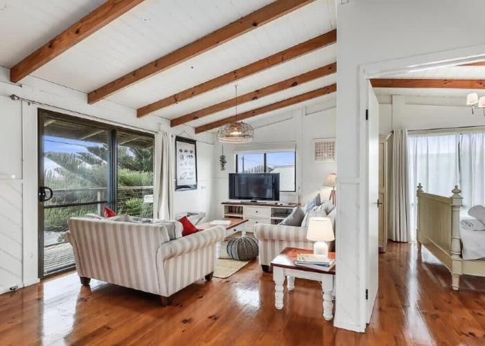 LONGUSTINE - Pet Friendly