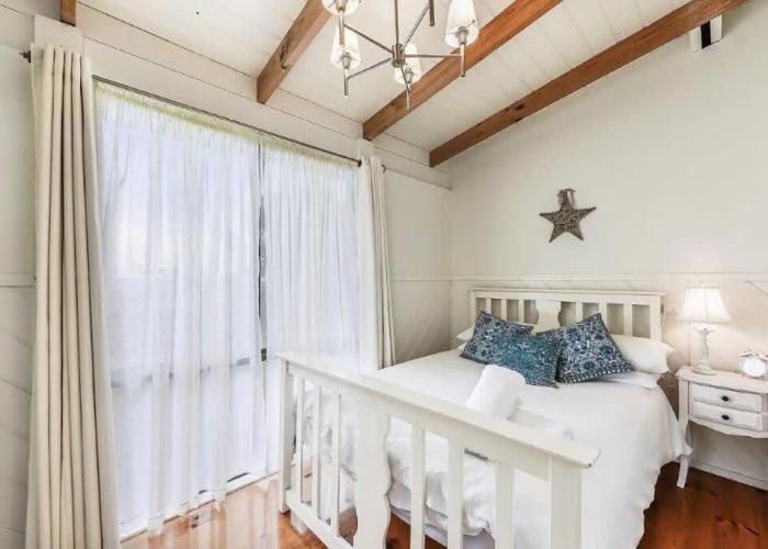 LONGUSTINE - Pet Friendly