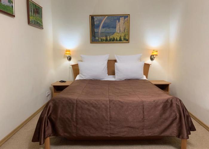 Timpton Hotel
