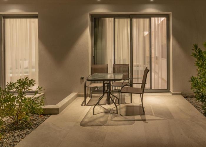 MERA APARTMENTS