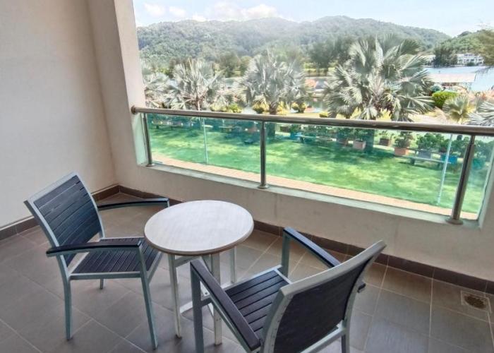Glossy Marina Homestays