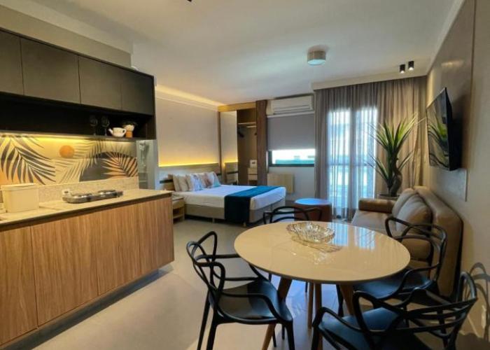 Flat PRAIA Home Experience Dante Michelini