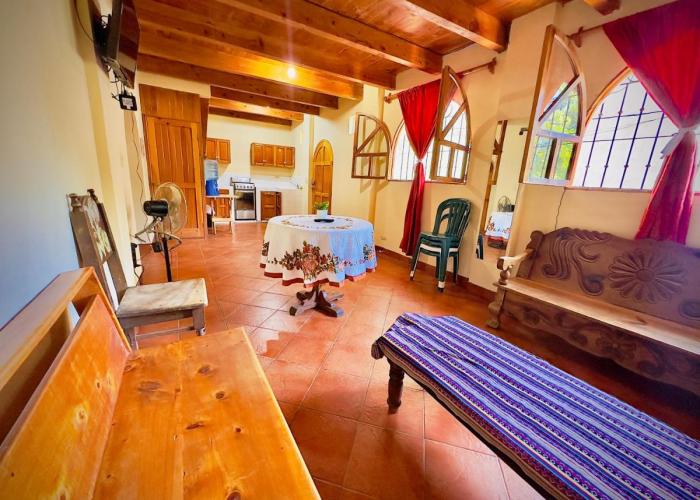 Hostal Dulces Sueños