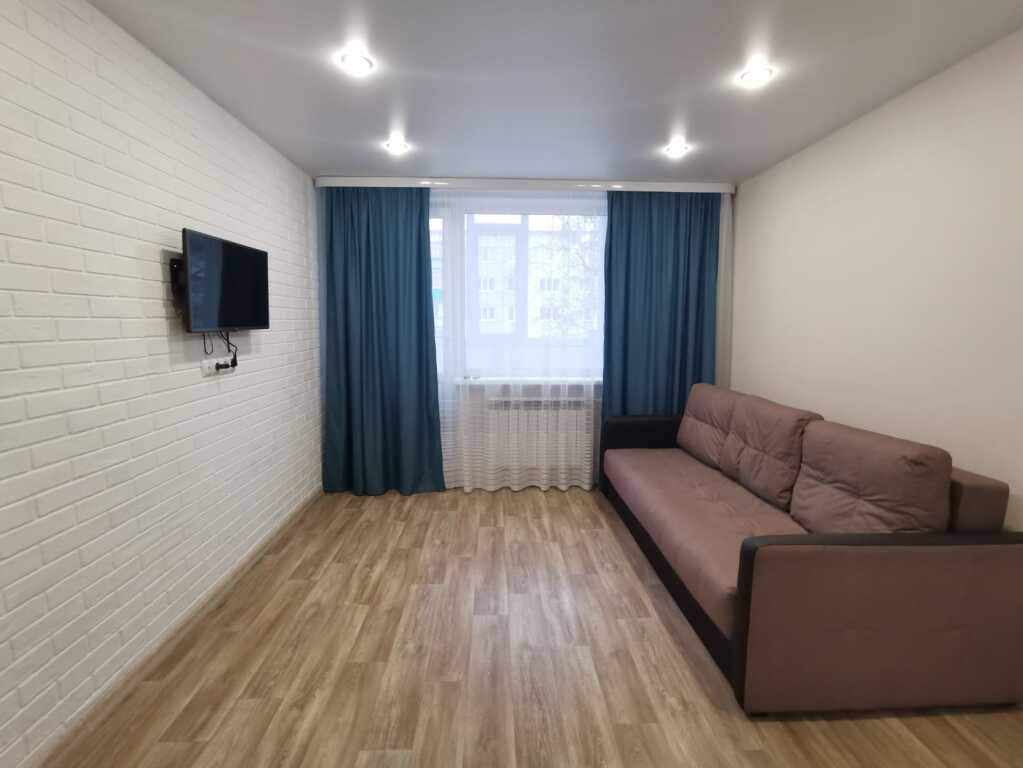 Vozle s Nefteyuganskim reabilitacionnym centrom Apartments