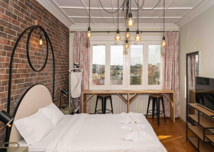Heart of the City Center Lux Apartment with View