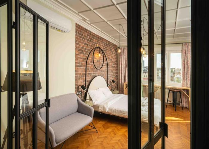 Heart of the City Center Lux Apartment with View