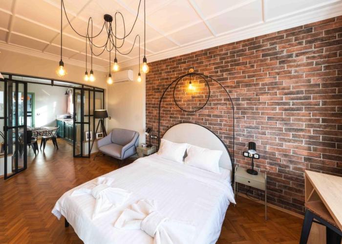 Heart of the City Center Lux Apartment with View