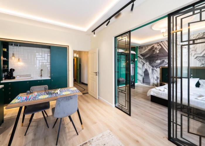 Heart of the City Center Lux Apartment2 with View