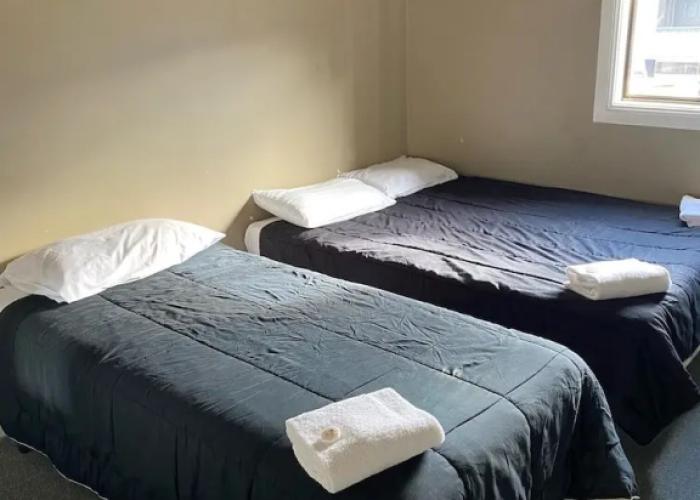 Australian Hotel Young