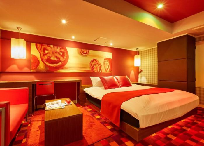 Hotel Love
