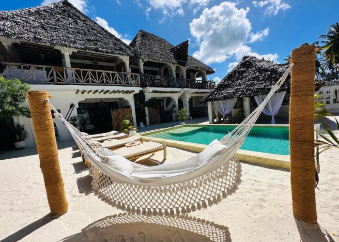 Olamanga Villa