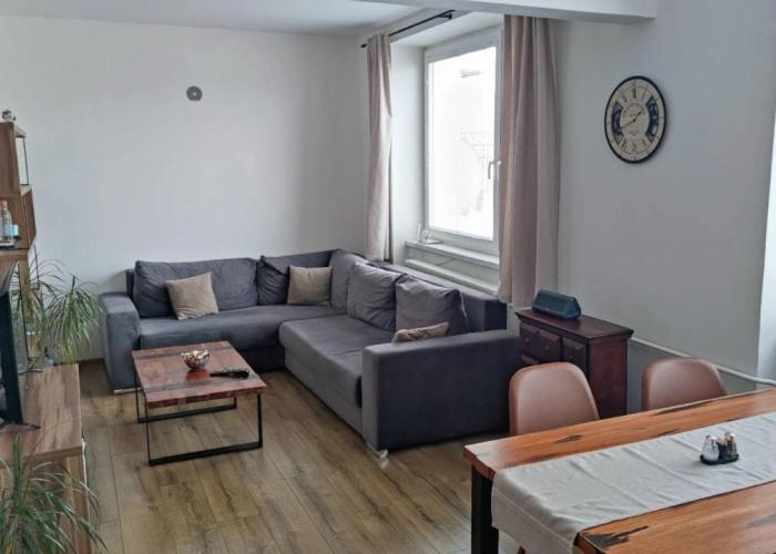 Moderný apartmán s krbom a klimatizáciou