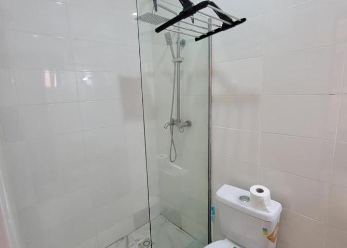 Lovely 2-Bedroom rental unit with amenities.