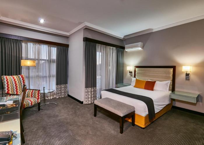 Regent Select Hotel