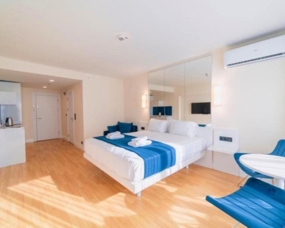 фото Come a Lot Aparthotel Batumi