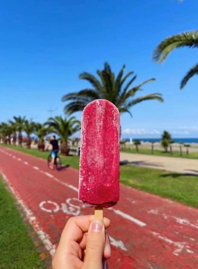 фото Come a Lot Aparthotel Batumi