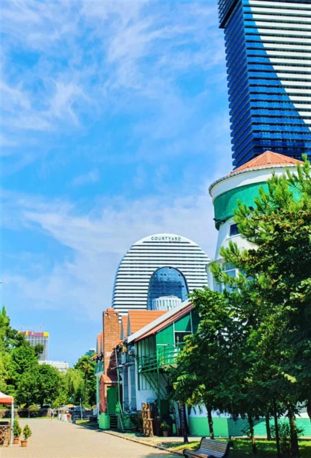 фото Come a Lot Aparthotel Batumi