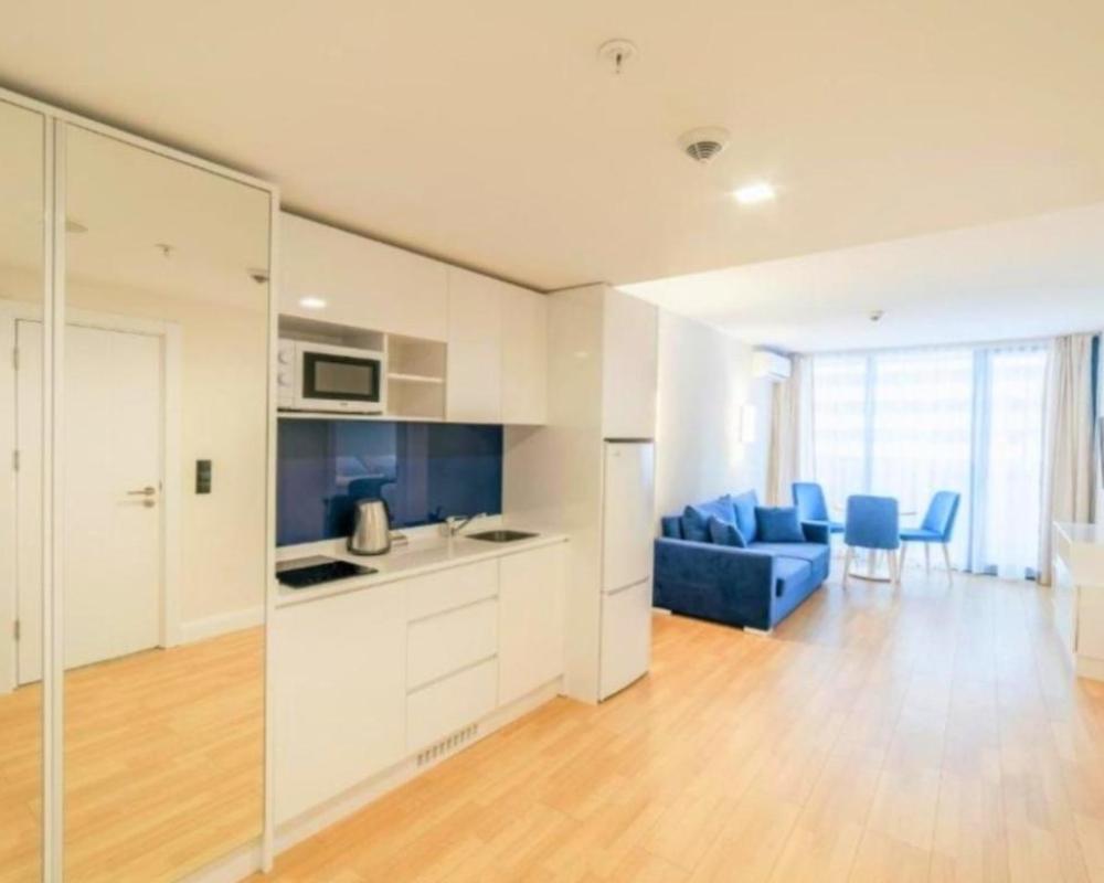 фото Come a Lot Aparthotel Batumi