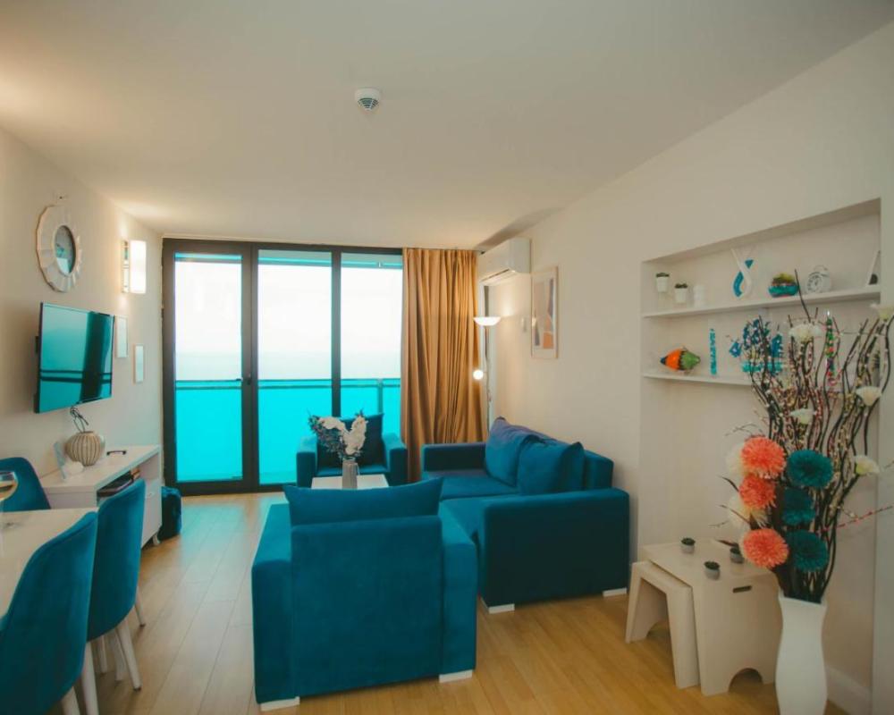 фото Come a Lot Aparthotel Batumi