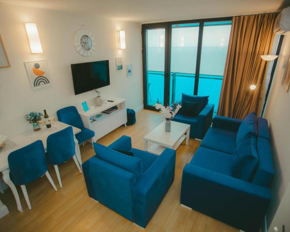 фото Come a Lot Aparthotel Batumi
