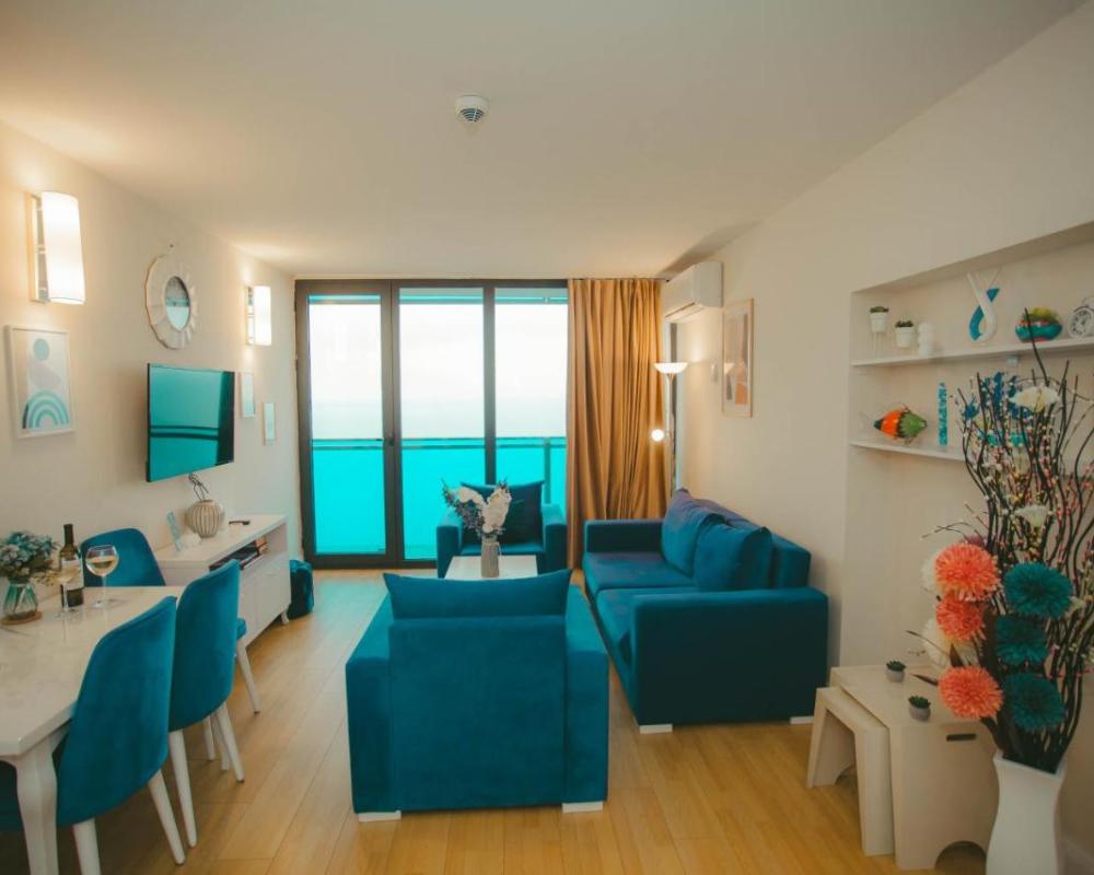 фото Come a Lot Aparthotel Batumi