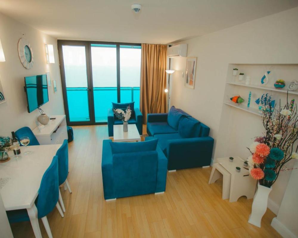 фото Come a Lot Aparthotel Batumi