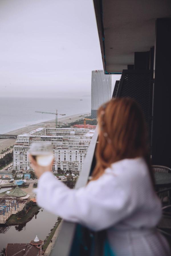 фото Come a Lot Aparthotel Batumi