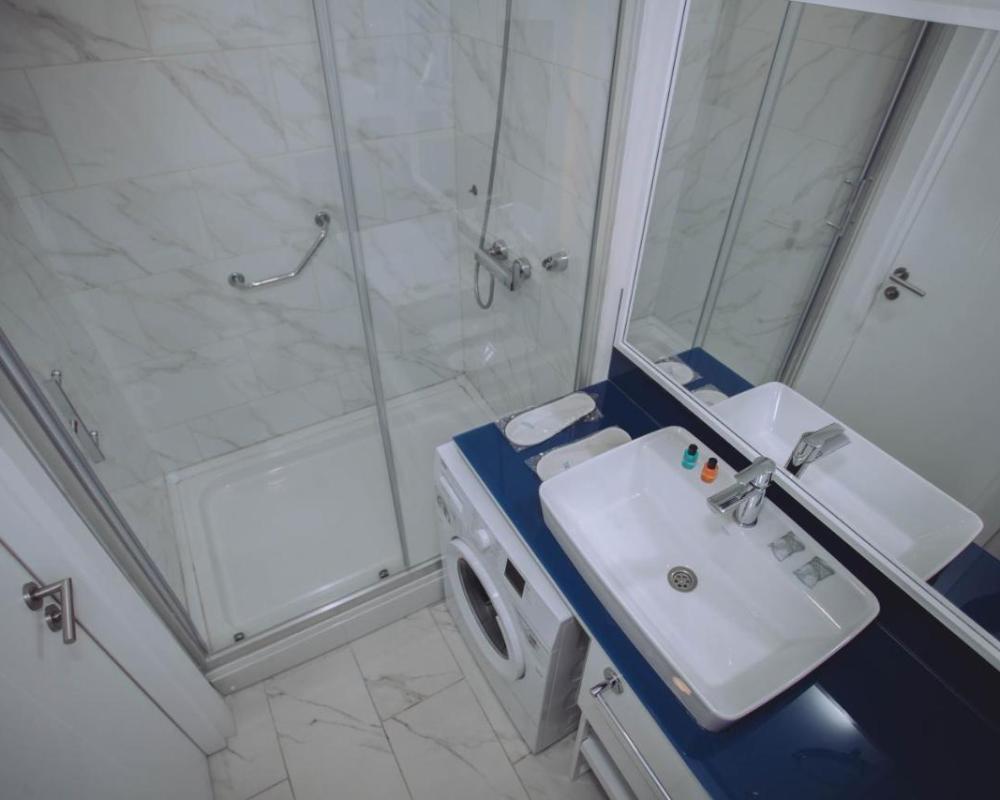 фото Come a Lot Aparthotel Batumi