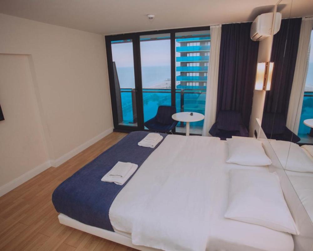 фото Come a Lot Aparthotel Batumi