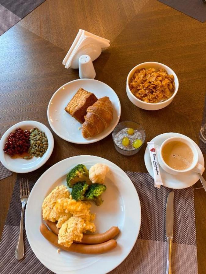 фото Come a Lot Aparthotel Batumi