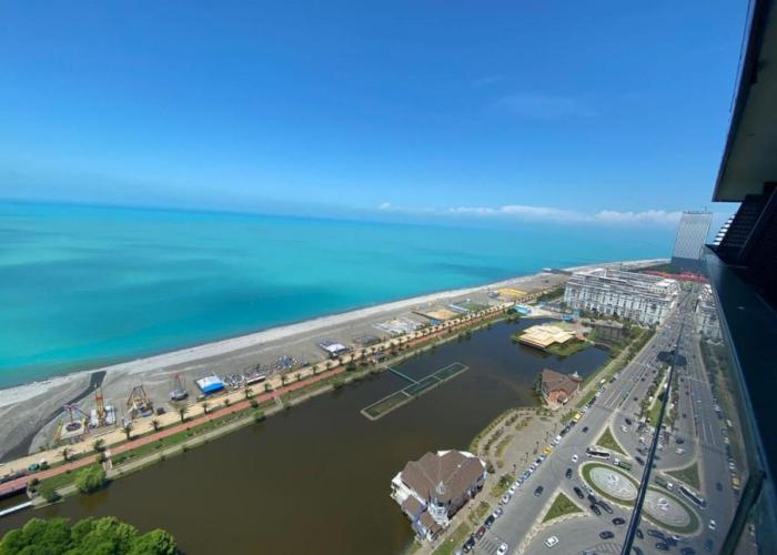Come a Lot Aparthotel Batumi