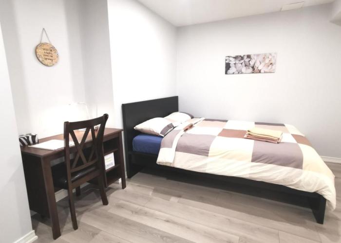 Perfect location comfort private house lower level 2 bedroom unit
