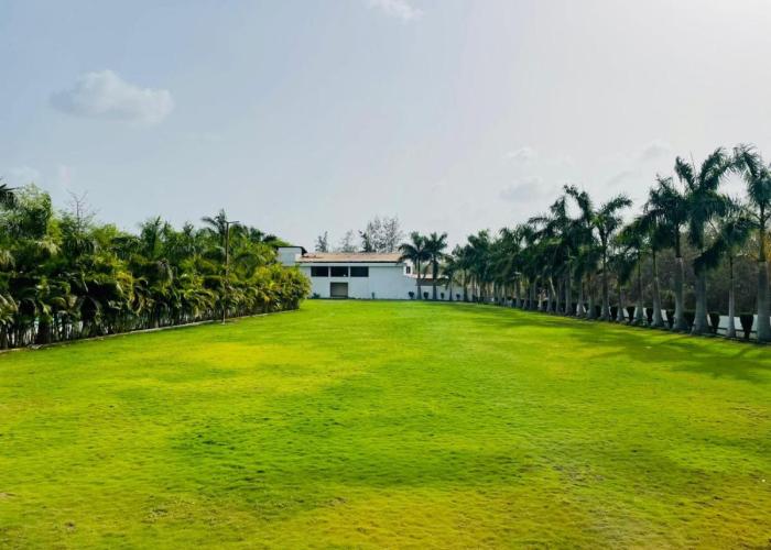 RAJ RESORT & BANQUETS