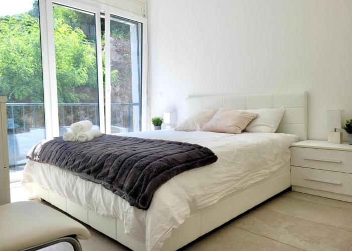 Apartment PALMA - Central & Cozy with Free Private Parking