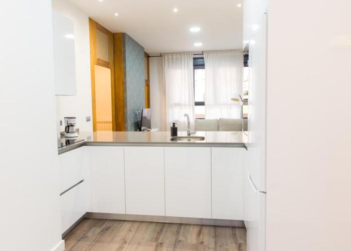 Moderno Apartamento LAUD3 - Nuevo/Familiar/Wifi/TV