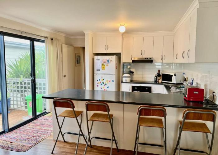Clampetts Pet Friendly Close to Township