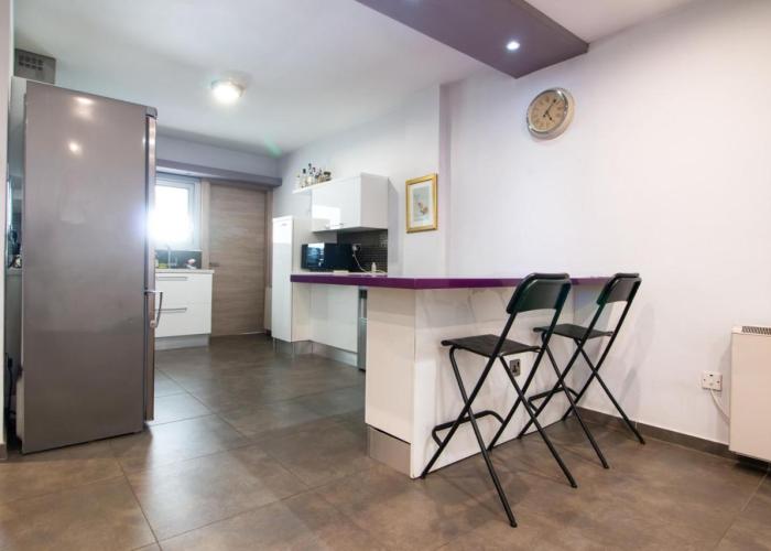 2-bedroom appartment in center