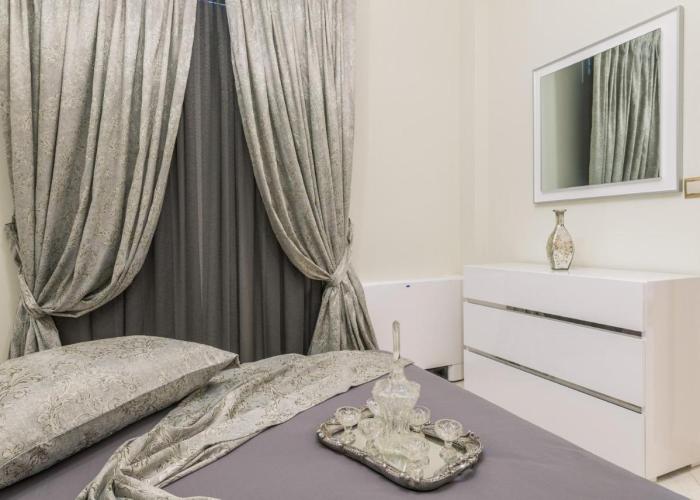 Danae Luxury Apartment
