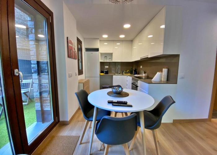 Apartamento en Encamp, Anyó 2. Hasta 6 personas