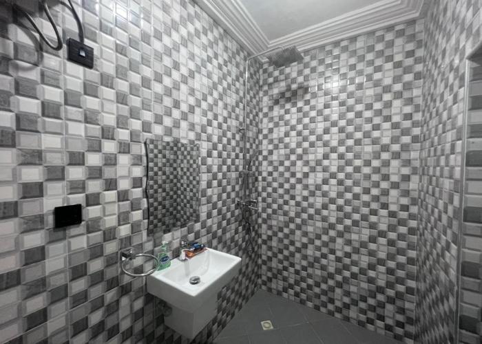 T-Roys Apartments