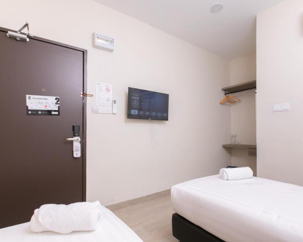 фото E Hotel