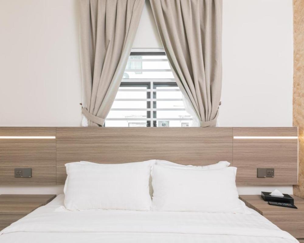 фото E Hotel