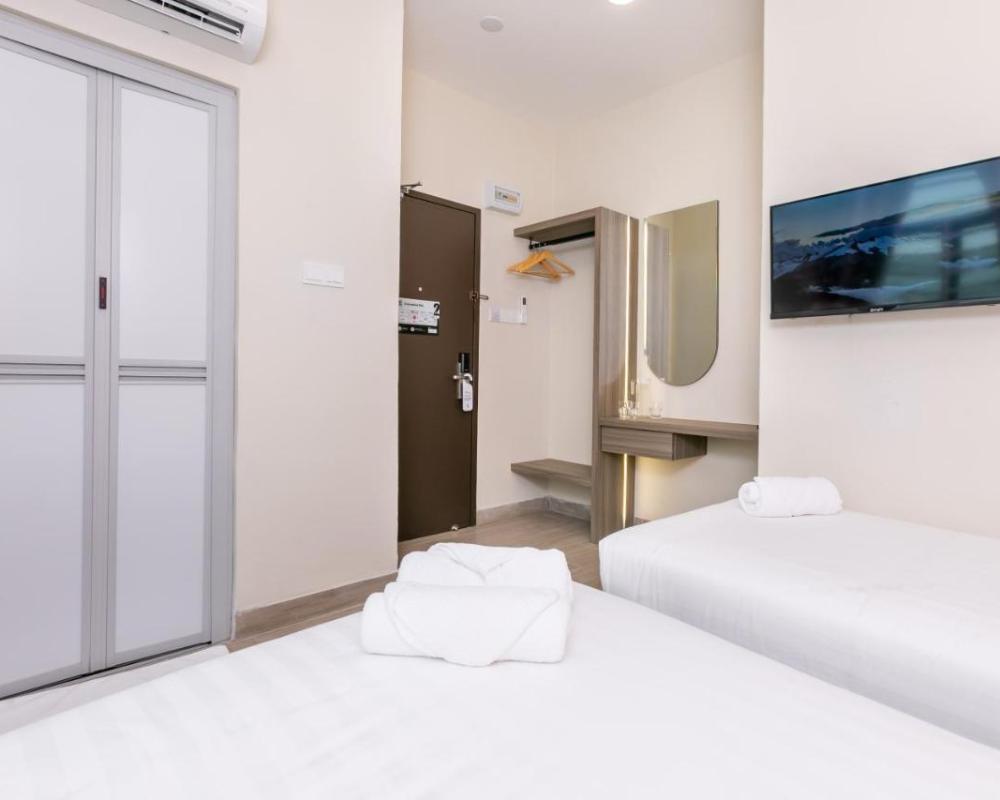 фото E Hotel