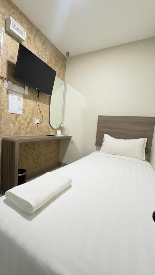 фото E Hotel