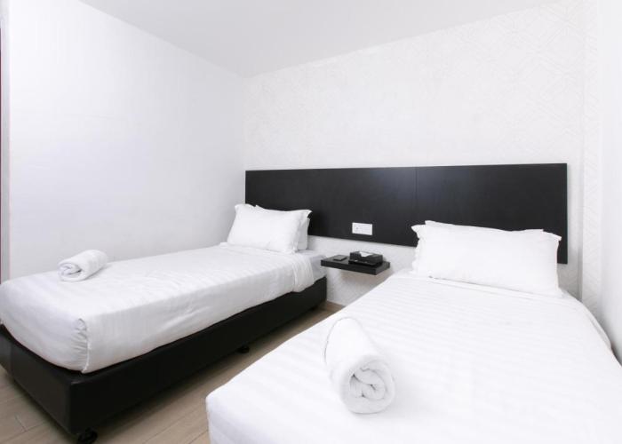 Hotel E Hotel