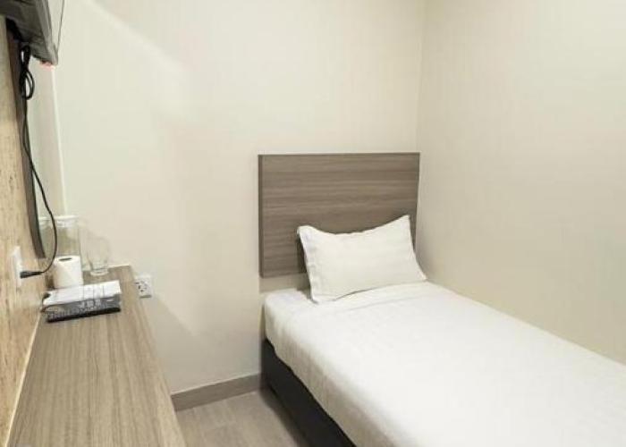 Hotel E Hotel
