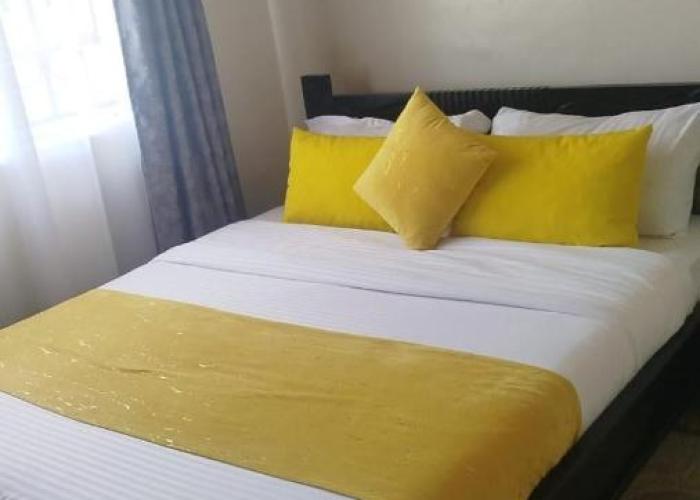 Exquisite 2BR Ensuite Apartment near Rupa Mall
