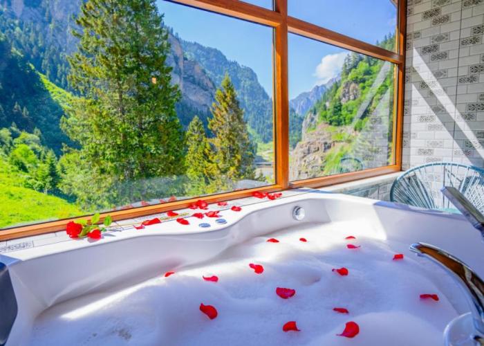 PAZARCIK MOUNTAIN HOTEL