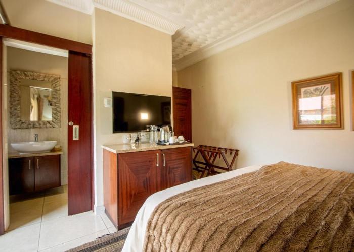 The Victoria Falls Deluxe Suites